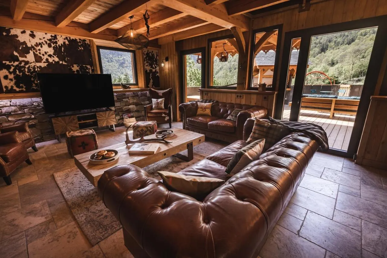 Chalet De Prestige Pyreneen, 3 Min Des Telecabines Vignec